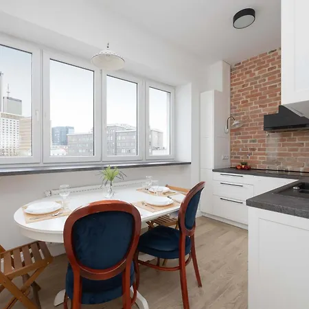 By Renters * 바르샤바