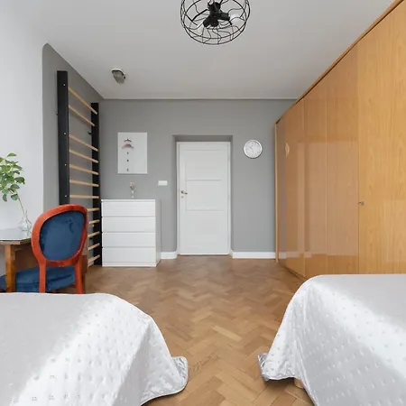 Apartman By Renters Varsó