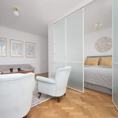 Apartamento By Renters Varsóvia